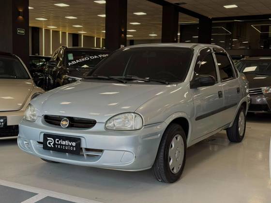 CHEVROLET CORSA 1.0 MPFI CLASSIC SEDAN LIFE 8V FLEX 4P MANUAL CHEVROLET CORSA 1.0 MPFI CLASSIC SEDAN LIFE 8V FLEX 4P MANUAL